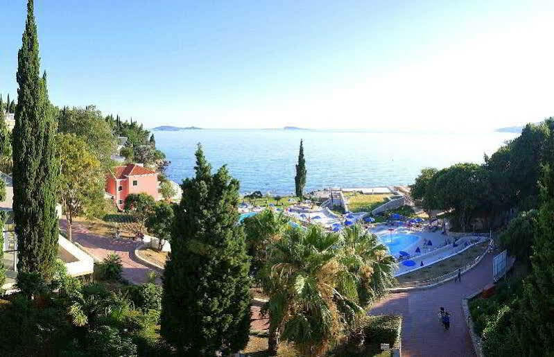 Astarea 2 Hotel Mlini Exterior photo